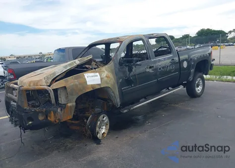 2008 Chevrolet Silverado Lt2 from USA, damaged, VIN 1GCHK236X8F116811